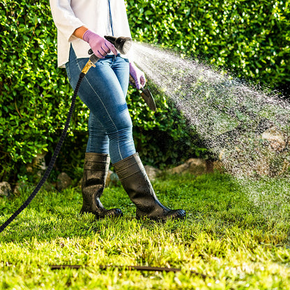 100 - ft Expandable Garden Hose with Nozzle. Light, Durable & Kink - Free for Car Wash & Outdoor Watering