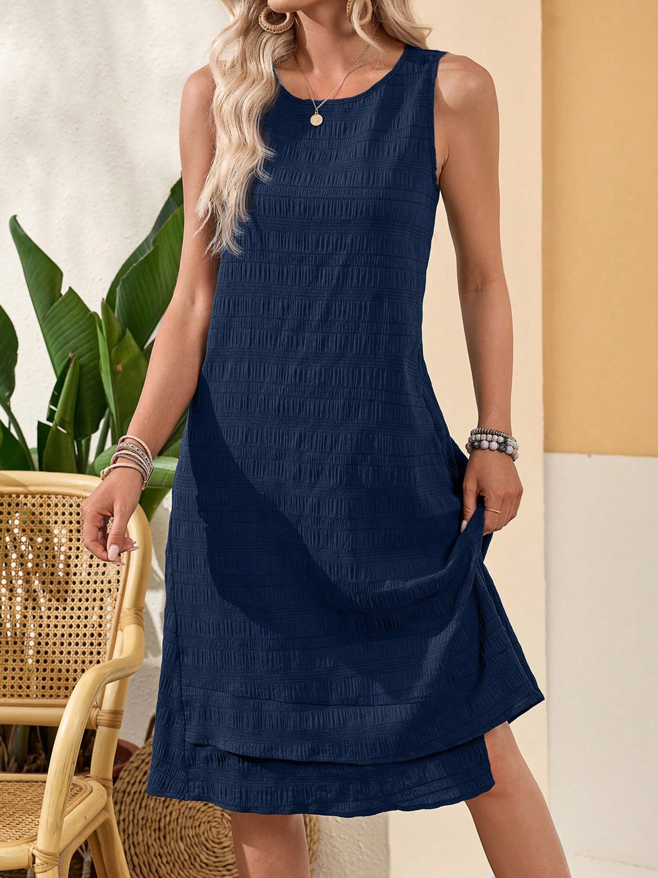 Fashionable All-match Sleeveless Round Neck Dress Women