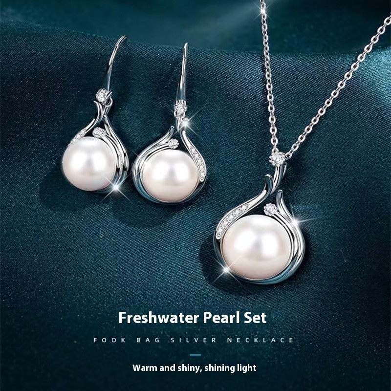 Women's Necklace S925 Silver Natural Freshwater Pearl Necklace Luxury Niche Fall Winter Sweater Chain Jewelry